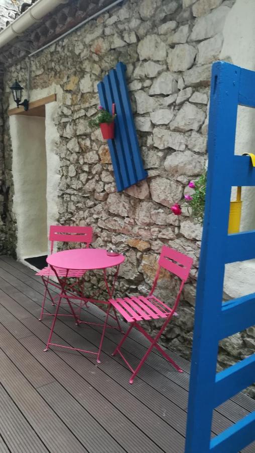 Un Nid Pour La Nuit, Chambres D'Hotes Saint-Gery  Bagian luar foto