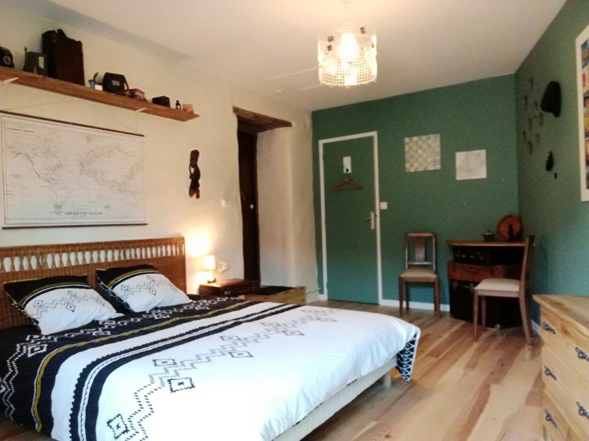 Un Nid Pour La Nuit, Chambres D'Hotes Saint-Gery  Bagian luar foto